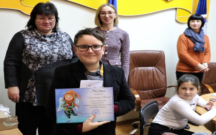 ВІДЗНАЧИЛИ ПОДЯКАМИ ВИХОВАНЦІВ МУЗИЧНОЇ ШКОЛИ №1, В РАМКАХ АКЦІЇ «ЯНГОЛИ ДЛЯ ВОЇНІВ»