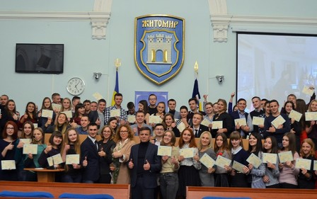 НЕЗАБАРОМ ВІДБУДЕТЬСЯ ВІДКРИТТЯ ШКОЛИ МІСЦЕВОГО САМОВРЯДУВАННЯ. ВСТИГНИ ЗАРЕЄСТРУВАТИСЯ!