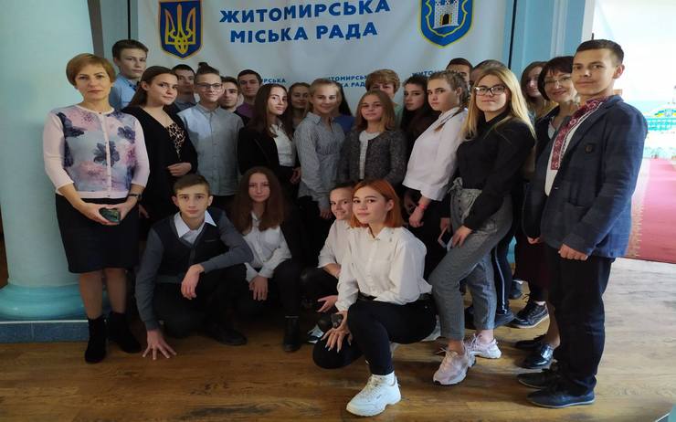 У ЖИТОМИРІ ВІДБУЛОСЬ ВІДКРИТТЯ VІ ЦИКЛУ ІНФОРМАЦІЙНОЇ ШКОЛИ ПРОФОРІЄНТАЦІЇ
